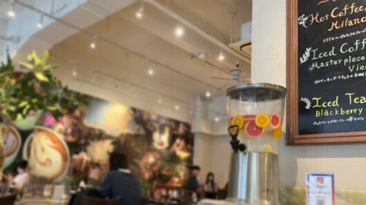 アースカフェ代官山店のデトックスウォーター