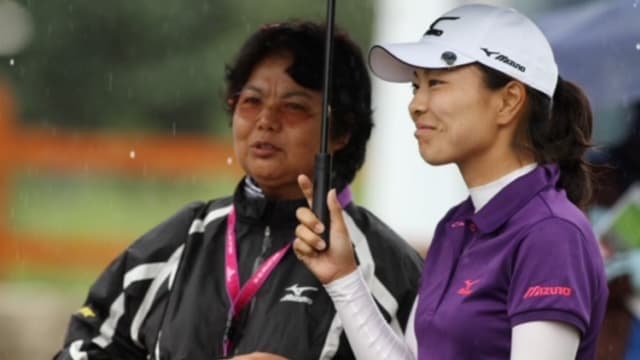 門下生の女子プロゴルファーを紹介するイメージ画像