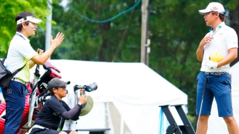 選手のコーチを紹介するイメージ画像