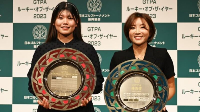 ルーキー・オブ・ザ・イヤーを受賞したことを紹介するイメージ画像